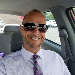 Meet your Posher, Troy